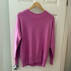 Lord&Taylor knit women’s sweater size large beautiful pink with stretch